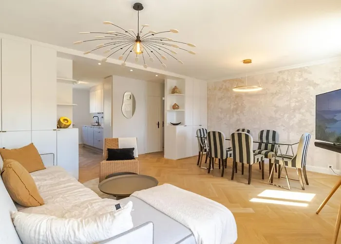 L'oasis 4 étoiles - Triangle D'or, à 100m Du Lac, Parking Gratuit *